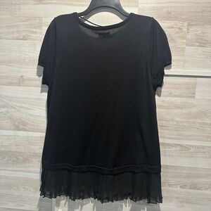 APT. 9 Chic Black Short Sleeve Sweater Top with Pleated Hem